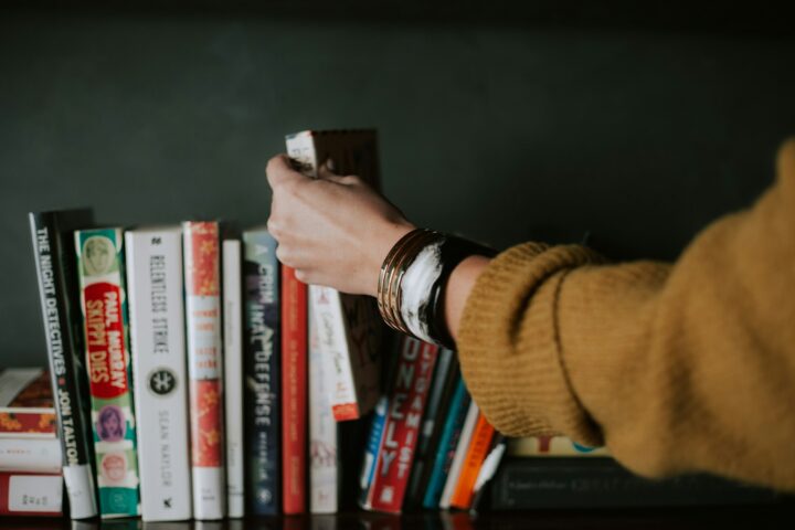 Libri LGBT da leggere: 15 romanzi e saggi, dai classici agli autori italiani
