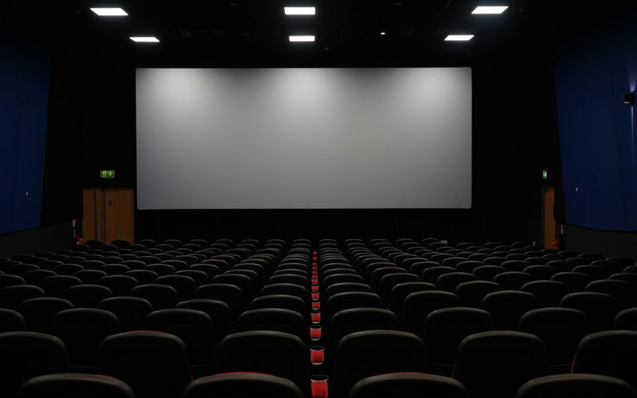 La Bola Negra, il film dei Javis da Lorca arriva negli Usa